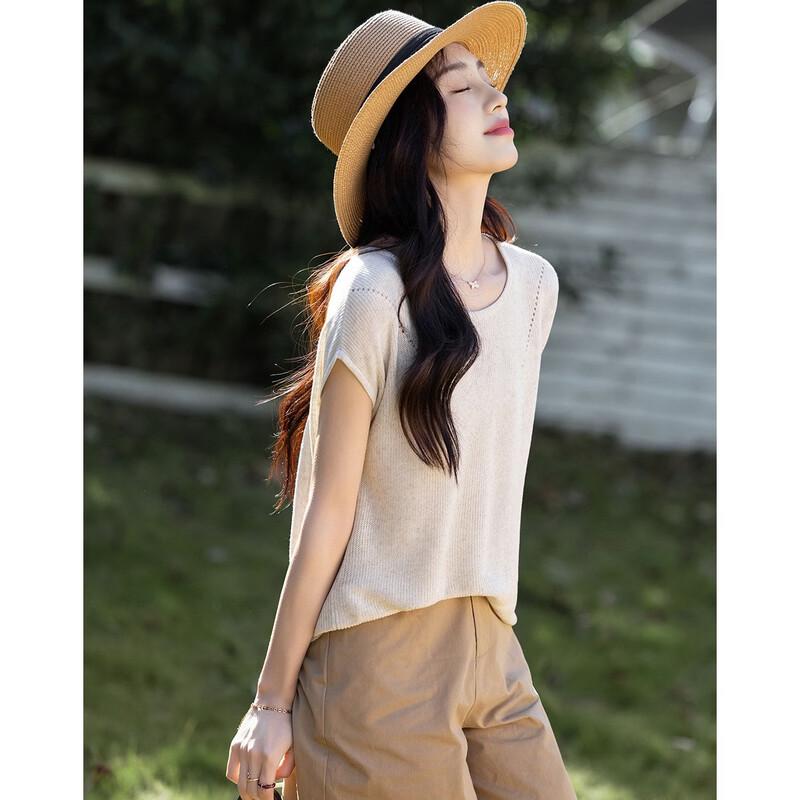 Demana Linen Blend Minimalist Knit Top