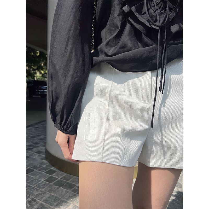 

UMI Tencel Linen High Waist A Word Shorts Women Versatile Slimming Black White Casual Pants Commuter 2025 Summer White XL code plus code