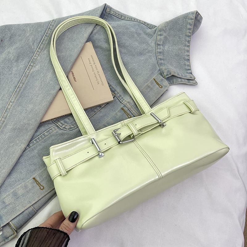 Trendige und modische Damen-Baguette-Tasche, Achseltasche, personalisierte vielseitige Nischen-einfache einfarbige Schulterhandtasche