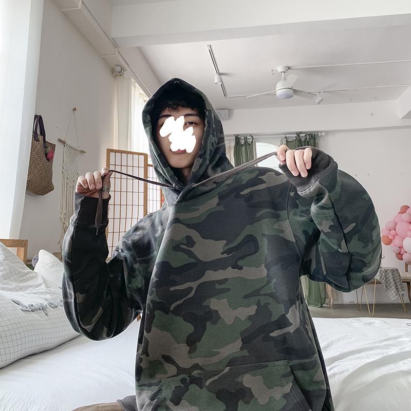 2020 Retro Harajuku Camouflage Sweatshirt: Men's Loose Korean Style Versatile Jacket