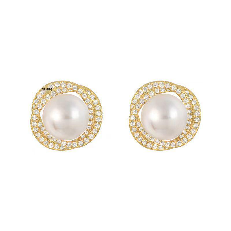 Elegant 2024 Pearl Stud Earrings for Women - New, Exquisite, and Stylish