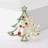 Sparkling Christmas Tree Rhinestones Brooch Elegant Holiday Jewelry Alloy Accessory Chest Decoration For Women Party