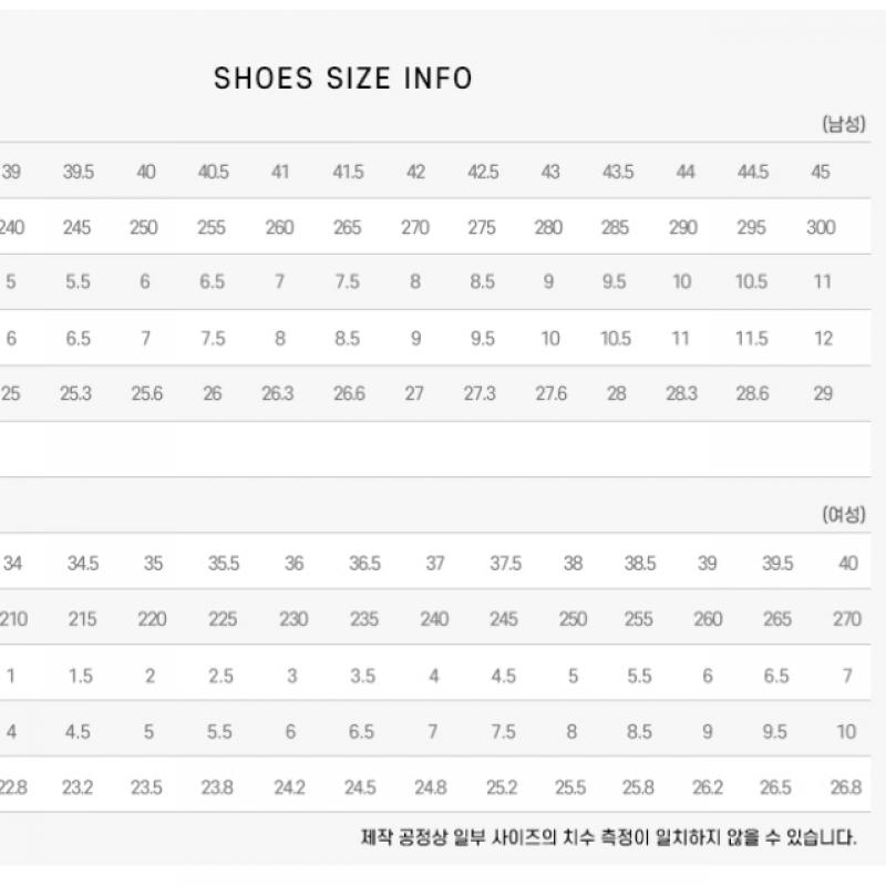 Valentino 4w2S0t84 Iic Zwe  S0t84 Iic Zwe  Rockstud Flat Thong Flip Flop Slippers