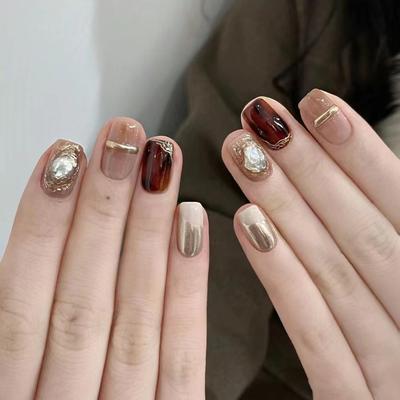 Uñas postizas – Puntas y uñas postizas