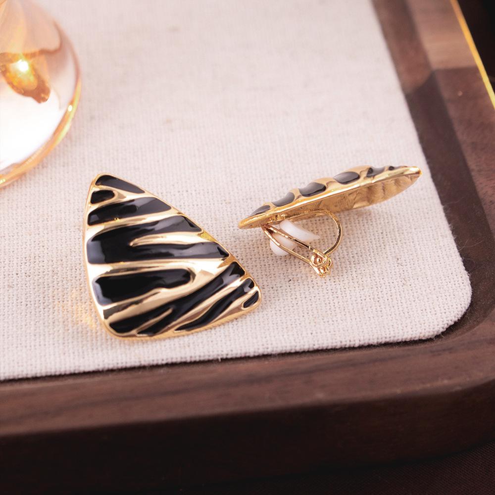 Vintage Französische Ohrclips mit ovalen Perlen für nicht-durchstochene Ohren