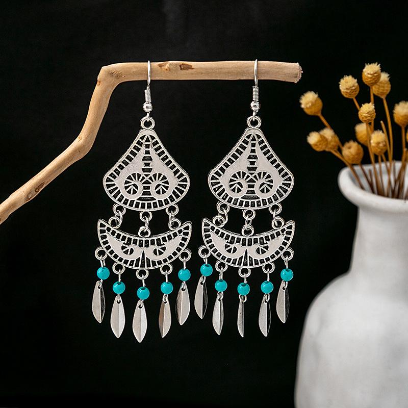 Bohemian Fringed Turquoise Earrings, Retro Minority Style Earrings, Personalized Temperament Earrings.