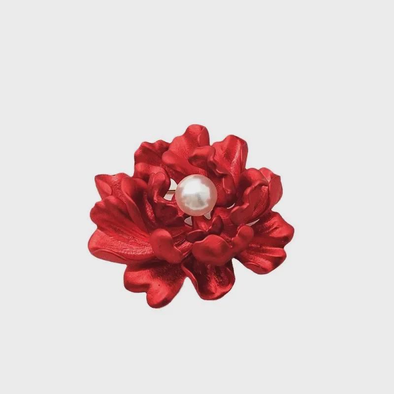 Spilla Perla Peonia Rossa: Spilla Retro di Alta Gamma per Donna e Uomo