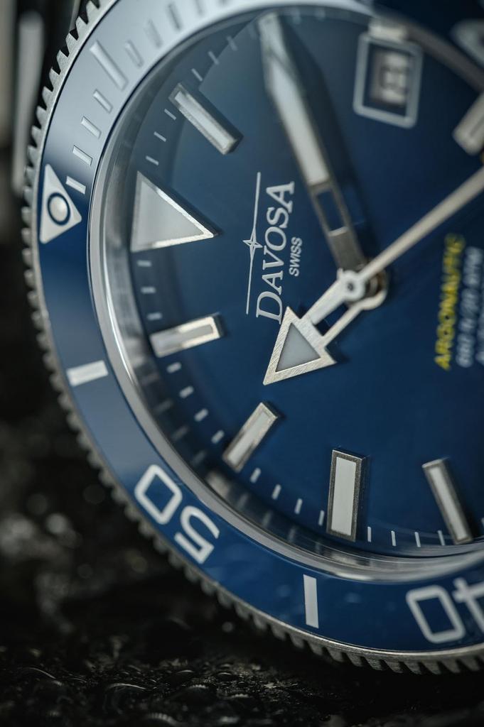 Davosa Argonautic 39 Automatic 20 ATM Water Swiss-Made Watch, Resistant, Silver, 161.532.40