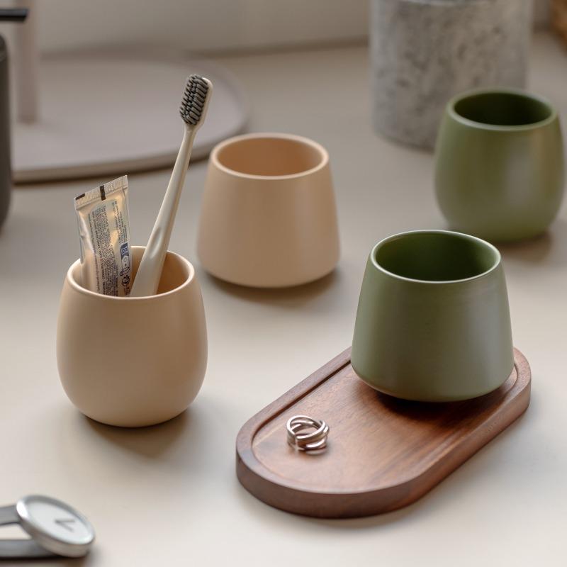 European Style Ceramic Wash Cup Creative Eggshell Shape Bathroom Accessories Home Ceramic Brush Cup Set with Tray Wedding Gifts