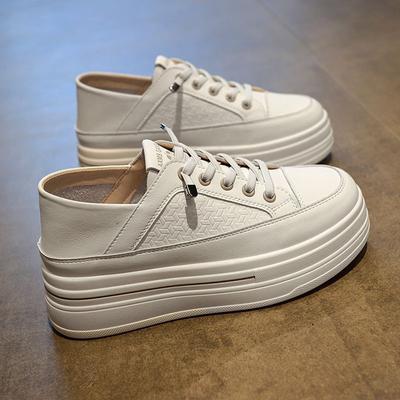 Damen Herbst neue kleine weiße Schuhe mit innerer Erhöhung, einpedalig, leicht, mit weicher Sohle, vielseitig, lässig, Sport-Board-Schuhe