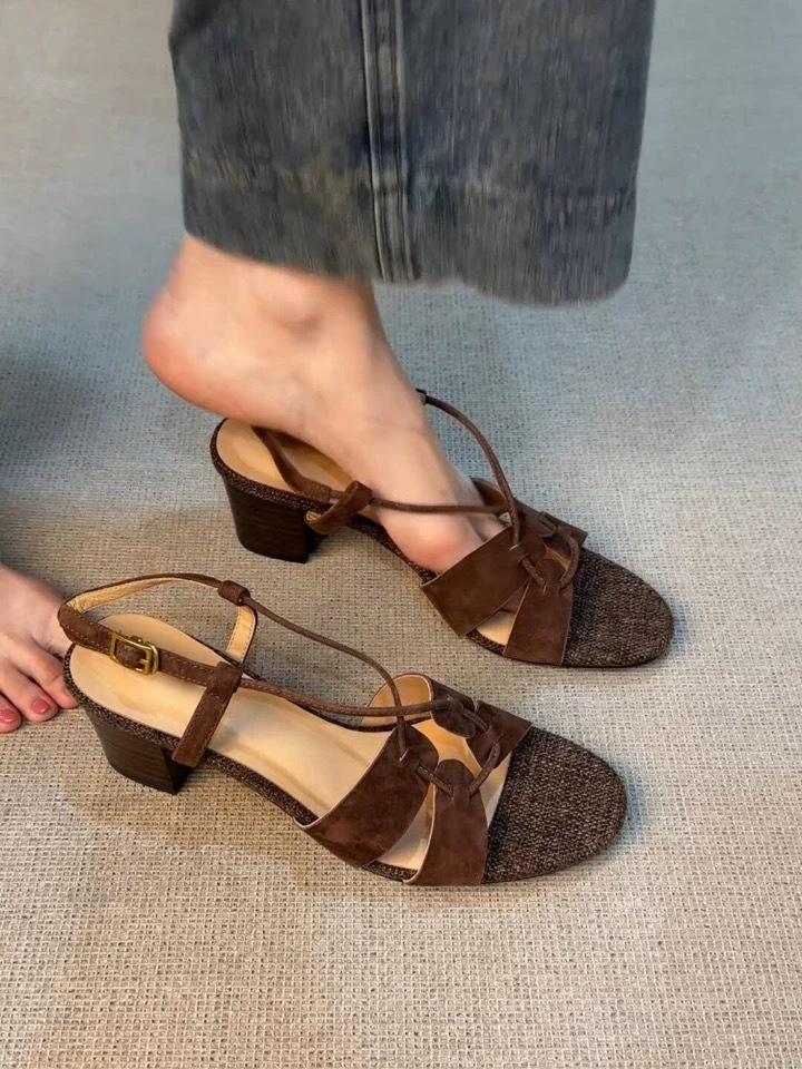 Old Money Wind Cross Belt Flat Sandals Women's Summer New Leather Versatile Open-toed Roman Shoes