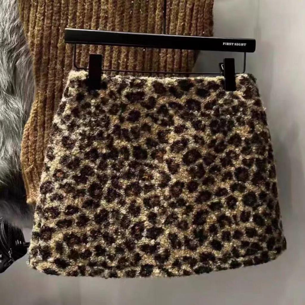 Autumn/Winter High-Waist Leopard Mini Skirt: A-Line, Thickened, Sexy Lambswool for Petite Women