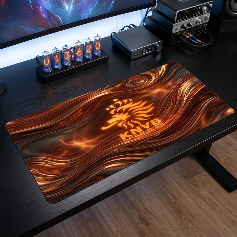 Nederland Voetbal Logo Muismat, Uitgebreide Antislip Rubberen Bureau Mat voor Gaming Kantoor Laptop Fan Cadeau