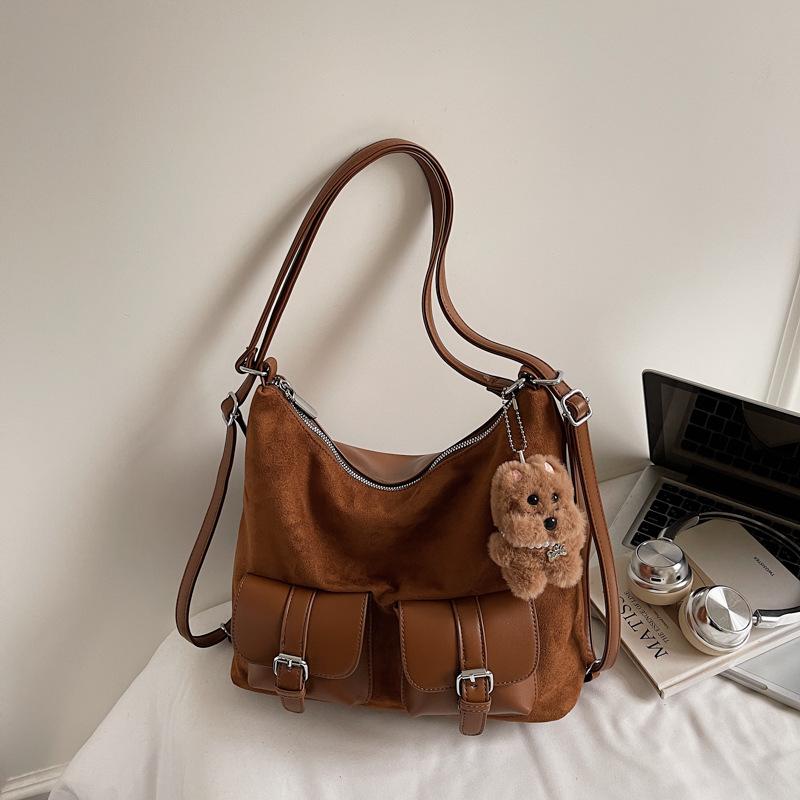 Large capacity bag women's autumn 2025 new locomotive multi-pocket single shoulder crossbody tote bag double shoulder rear backpack