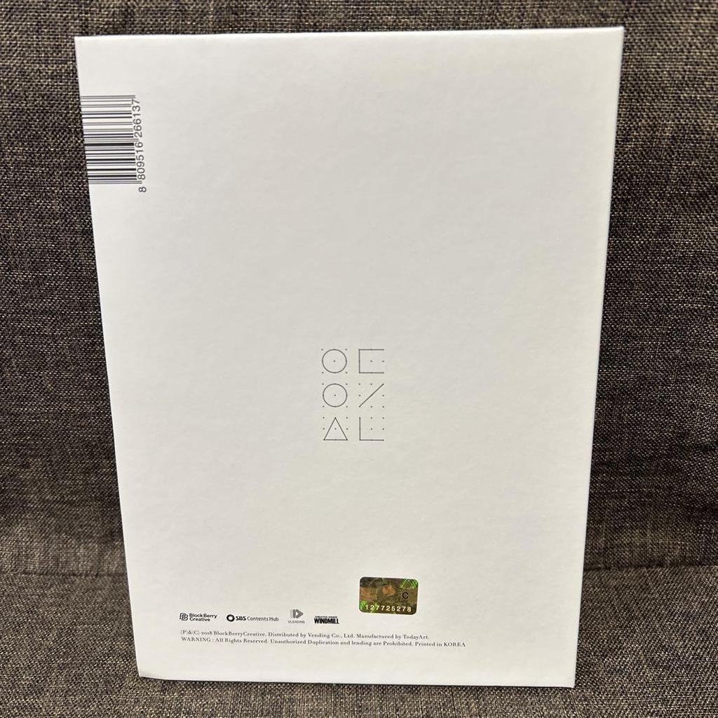 [USED] LOONA Girl of the Month 1st Mini Album: ++ Trading Card Olivia He