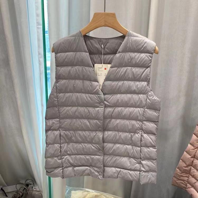 

Легкий пуховый жилет U-образного силуэта 2024: Дизайн с V-образным вырезом-трансформером для осени и зимы. XXXL (125-135 jin)