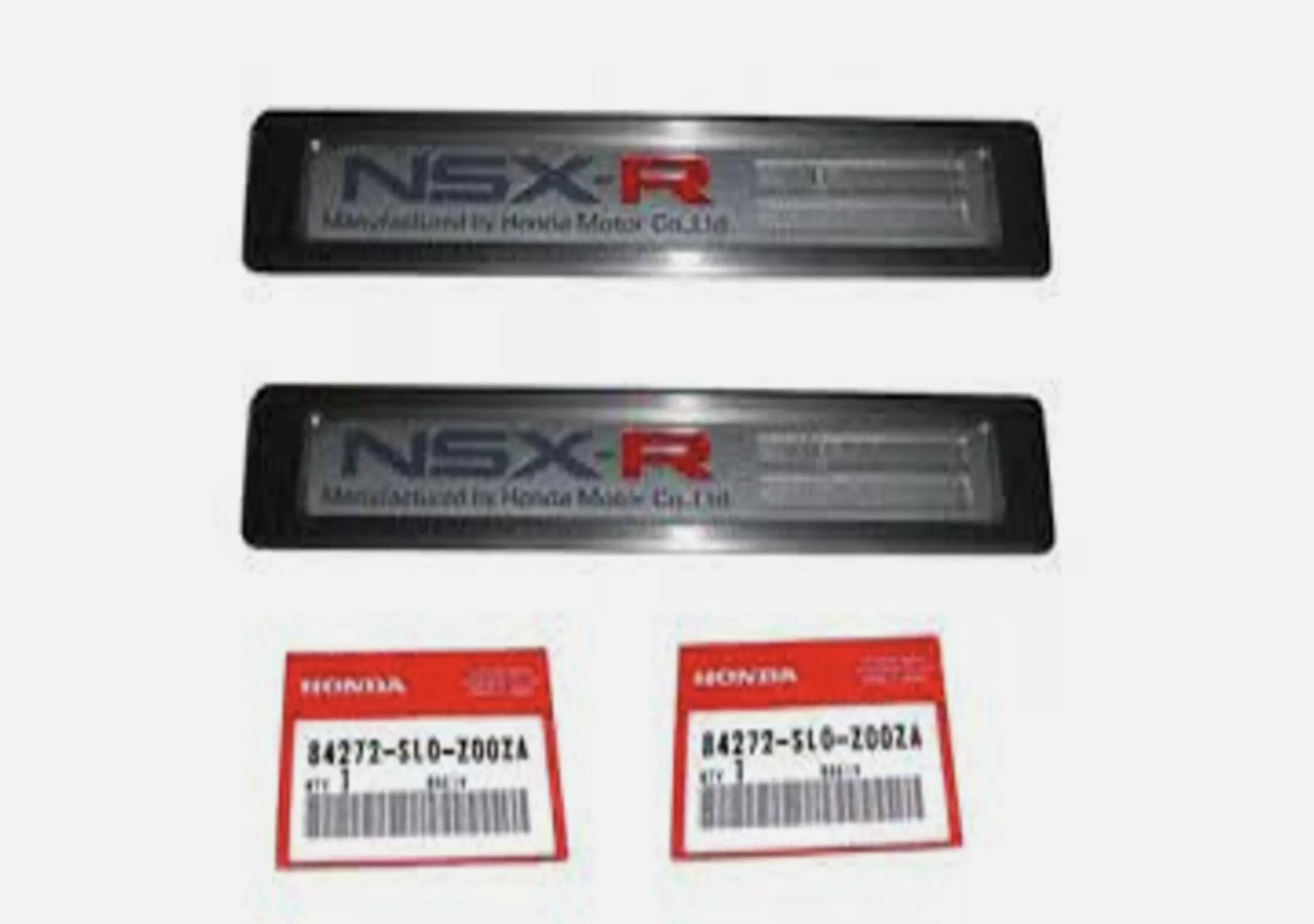 

HONDA Genuine NSX-R DOOR SILL KICK PLATE NA1 Set of 2 84272-SL0-Z00ZA NH254L