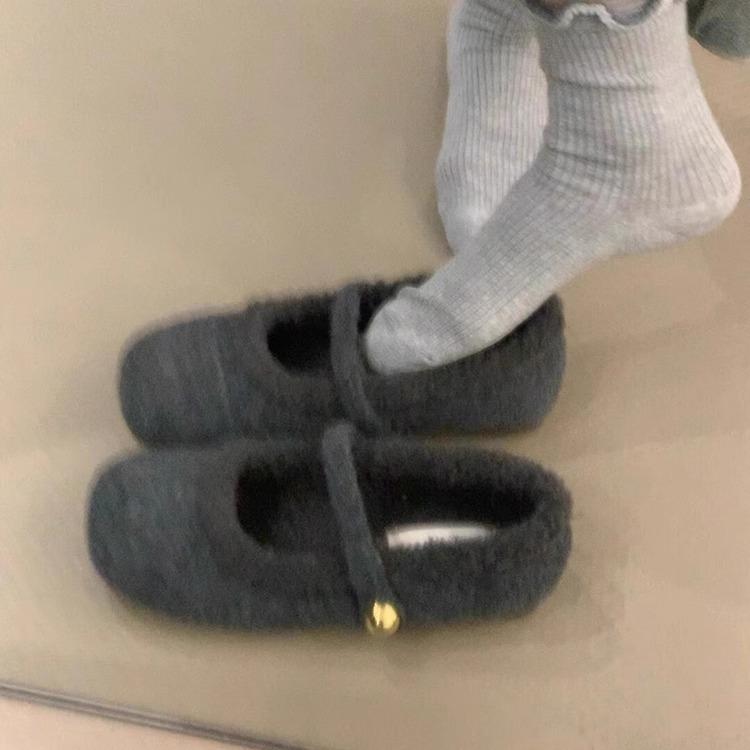 

Sheepskin version~ velvet single shoes women s retro Mary Jane shoes winter new warm one-word button fluffy shoes cotton shoes 35 серый