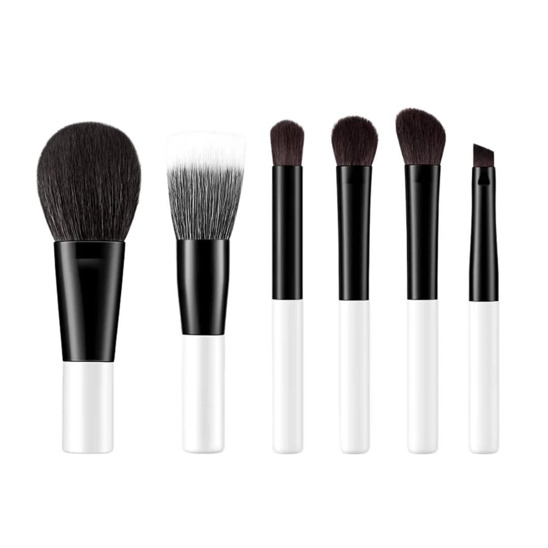 

CARLI BYBEL Makeup Brush Set, Portable, Travel-Friendly, Soft Bristles, Mini Eyeshadow Brushes, Loose Powder Brush чорний