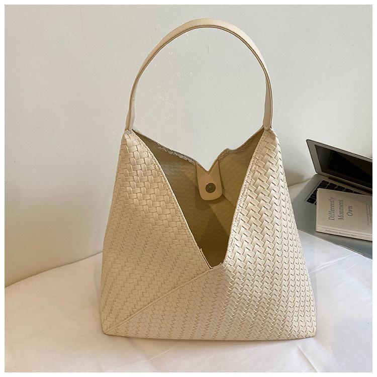 Retro Style Large Capacity Women's Woven Tote Bag - Casual, Versatile Shoulder Underarm Bag