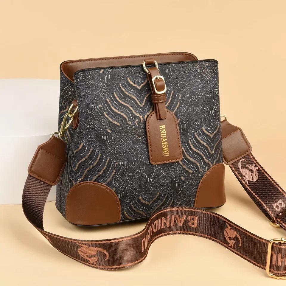Women's PU Leather Bucket Bags Shoulder Bags for Ladies Large Crossbody Bags Wide Strap Fashion Embroidery High Quality