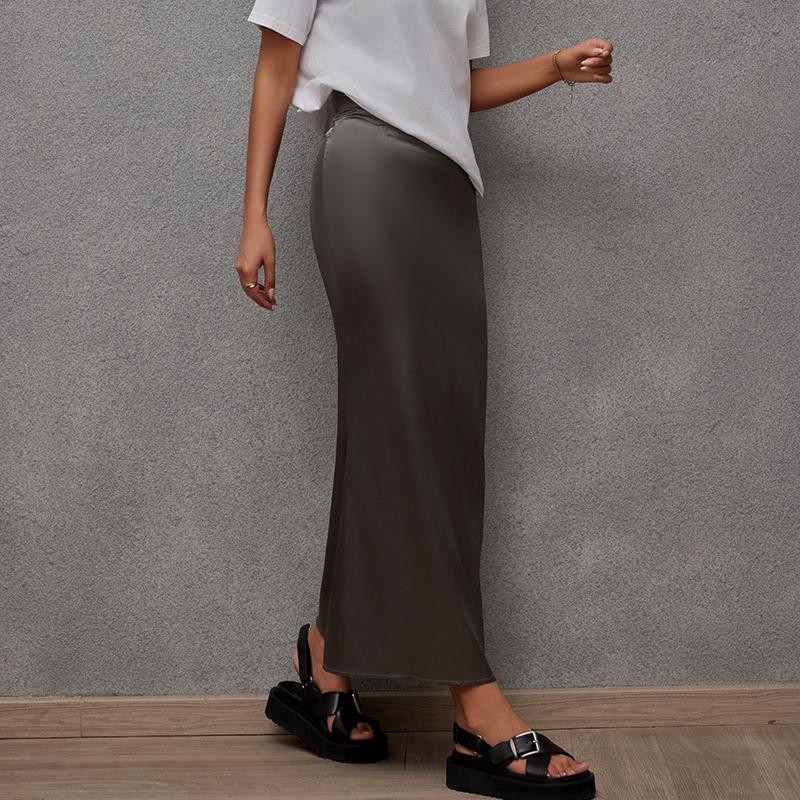 Φόρμα άνοιξη/καλοκαίρι 2025 νέα φούστα απομίμησης μεταξιού, σατέν φούστα, γυναικεία φούστα που αγκαλιάζει το σώμα