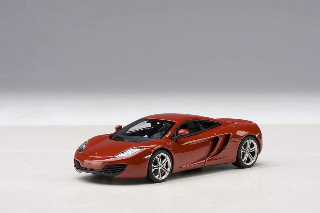 AUTOart McLaren Completed Product 1/43 MP4-12C (Red)