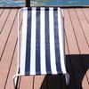 Blau-Weiß gestreifte Outdoor-Strandliege, tragbar, faltbar, Mittagsruheliege, einfache Campingliege
