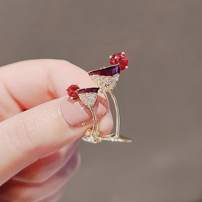 Personalized Red Wine Glass Brooch, High-end Design Sense, Anti-light Brooch, Fixed Neckline, Clothes Accessories, Trinkets