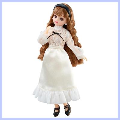 Bonecas e peluches – Bonecas