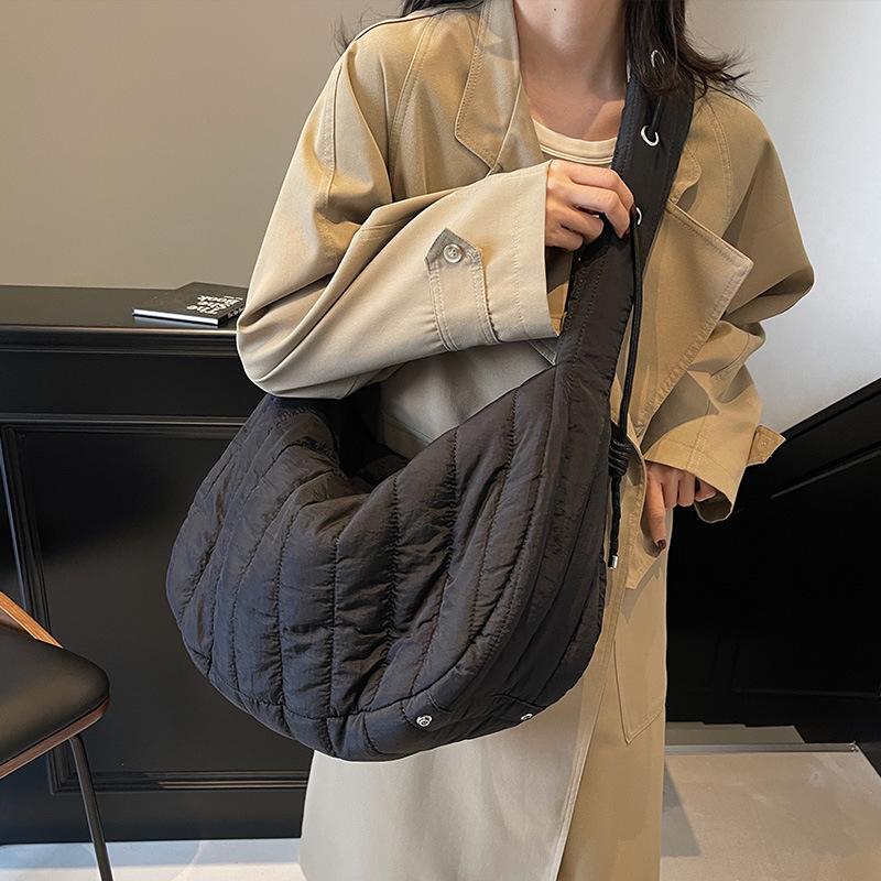 Yunduo Składana Torba Duża Pojemność Torba Pieróg Bawełniana Odzież Torba Puchowa Nowa Bąbelkowa Torba na Ramię Nylonowa Torba ze Sznurkiem Crossbody