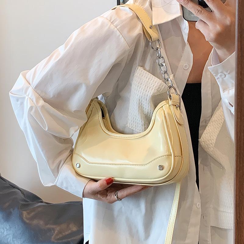 2025 Summer Underarm Bag Women's High-end Fashion Niche Design Shoulder Bag Versatile Casual Chain Messenger Bag