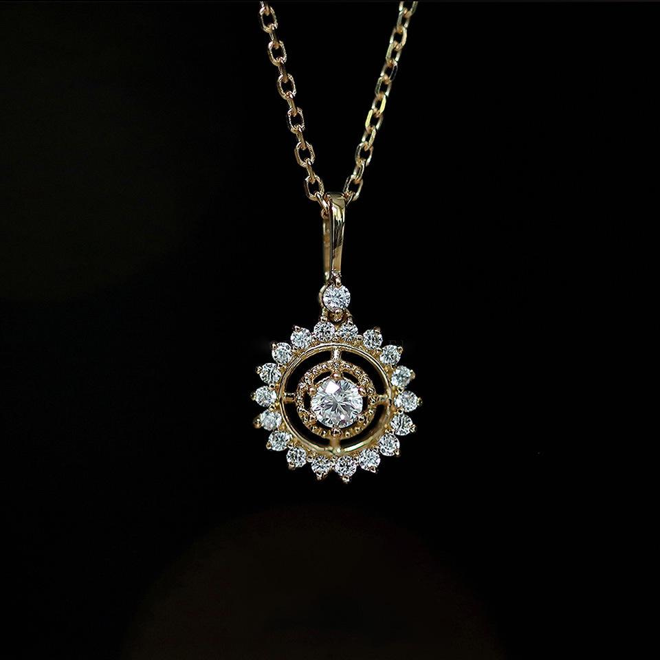 

Sterling Silver Sunflower Pendant Necklace - Elegant Women s Clavicle Chain Design 925 Silver