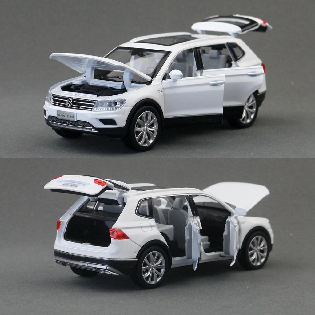 L Simulation Alloy Suv Model Toy With Sound And Light Function