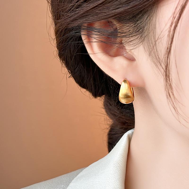 European and American simple love circle earrings fashionable versatile geometric ear buckles earrings earrings women