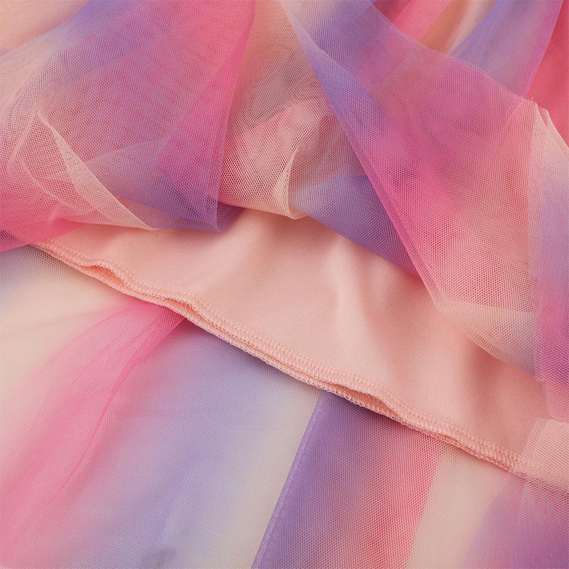 „2024 Neues Sommerkleid für Mädchen mit kurzen Ärmeln und Prinzessinnen-Print aus gestricktem Netzstoff“