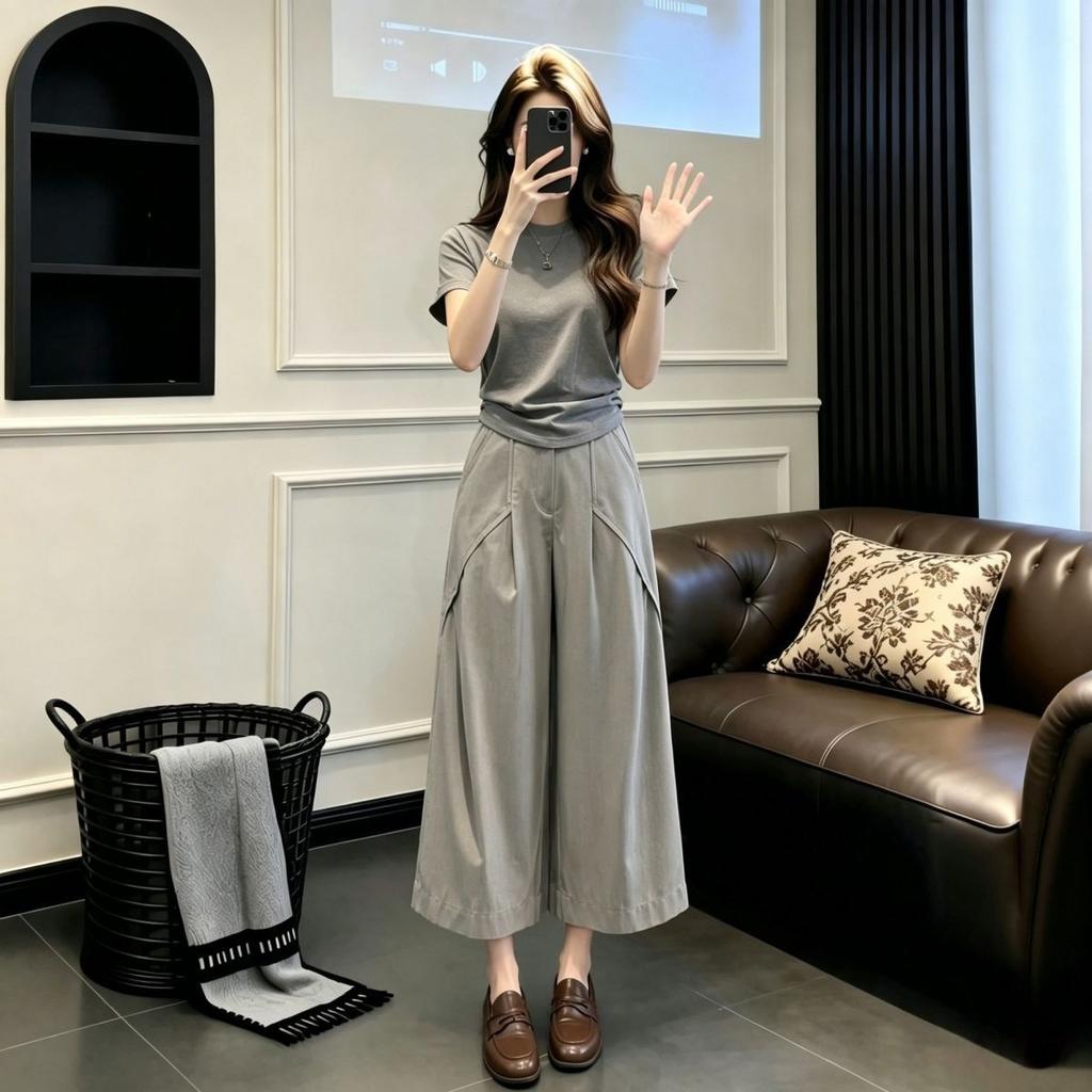 Korean Minimalist Suit Women's Summer New Slim-fitting and Thin Short-sleeved T-shirt Pleated Wide-leg Pants Two-piece Set