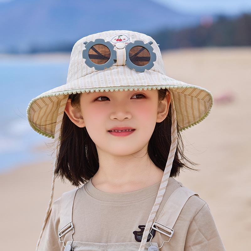 Children's hat Fresh striped sunscreen hat Girls outdoor outing visor hat with sunglasses strapped big eaves bucket hat