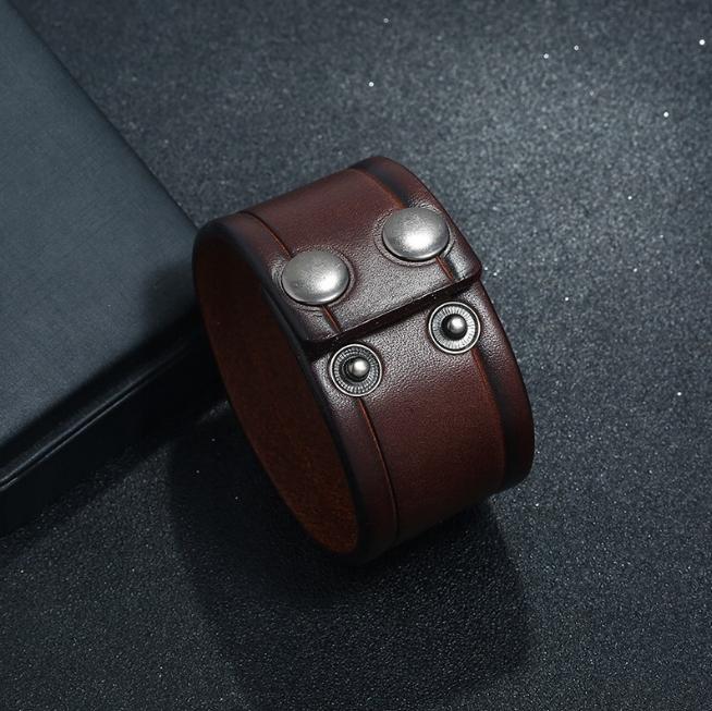 Men' Leather Bracelet with Metal Hook, Brown