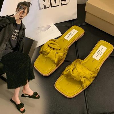 Moda 2025Płaskie kapcie w chińskim stylu Buty Nowe letnie sandały z miękką podeszwą Kobiety