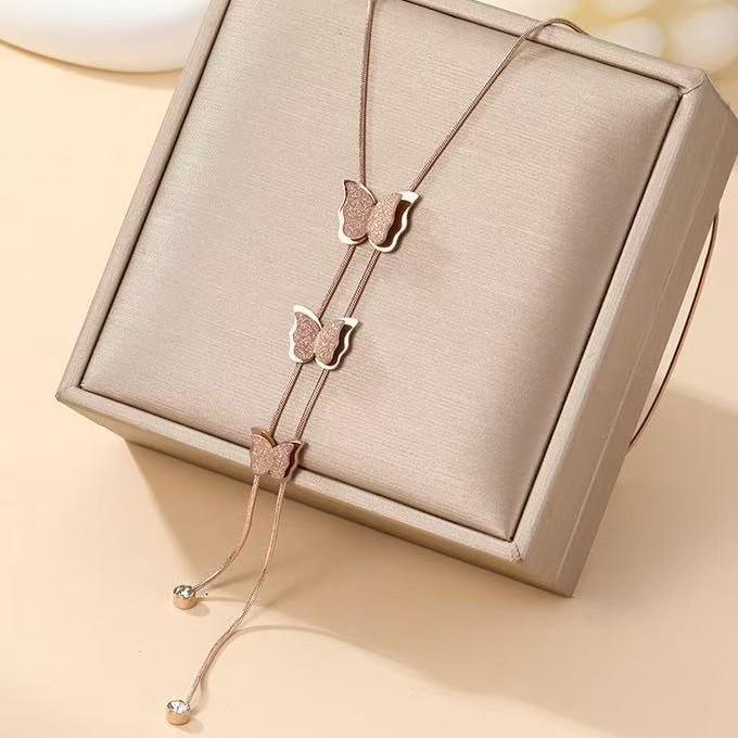 Women's Butterfly Titanium Necklace: Micro-Inlaid Diamonds, Exquisite Luxury, Non-Fading Design
