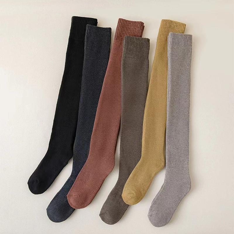 Einfarbige Wintersocken aus verdicktem Samt, warm, lang, kniehoch, JK-Socken für Damen