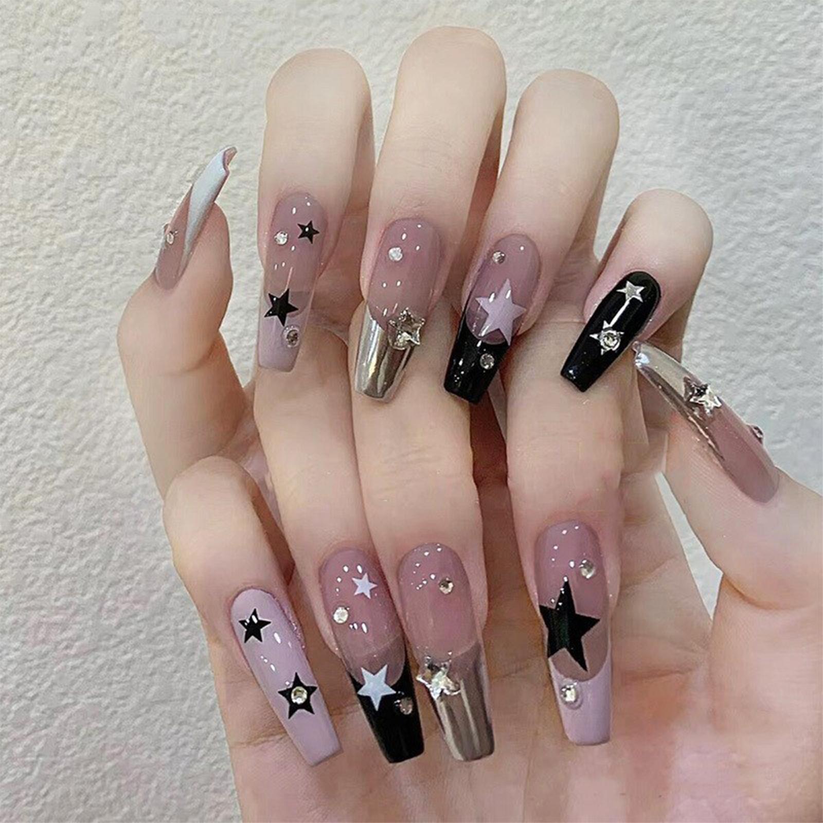 

Милая и крутая горячая девушка, носящая , Длинные накладные ногти, Зеркальное покрытие, Наклейки для ногтей, Наклейки для ногтей.2мл One Size розовый