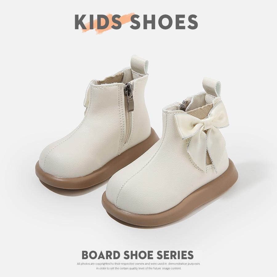 Girls' Short Boots Autumn and Winter 2025 New Korean Version Foreign Style Children's Princess Boots Soft Sole Baby Foreign Style Martin Boots Single