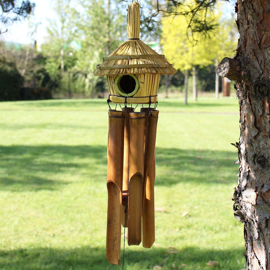 Bird Box Round Seagrass With Chimes 45x17cm