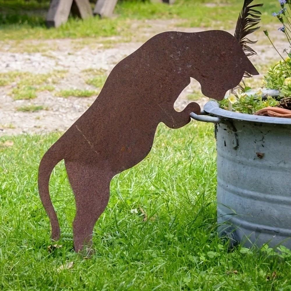 Rustic Metal Dog Garden Statue Vintage Cat Lawn Ornament Dog Pot Hugger Decor  Courtyard