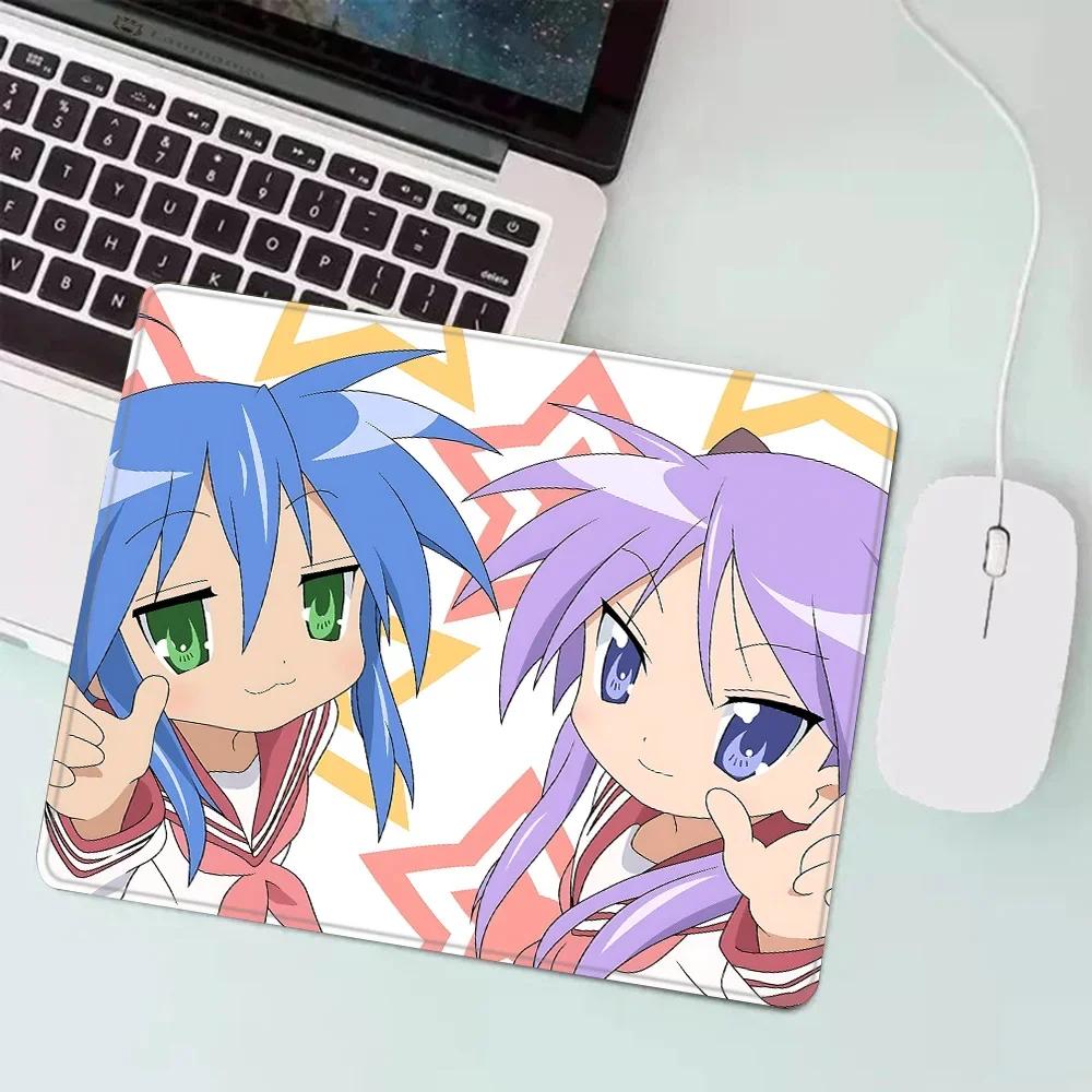 Lucky Star Konata Izumi Kleines Gaming-Mauspad XS-Mauspad Desktop-Dekoration Büro-Schreibtischmatte Teppich für PC-Gamer Rutschfester Gummi