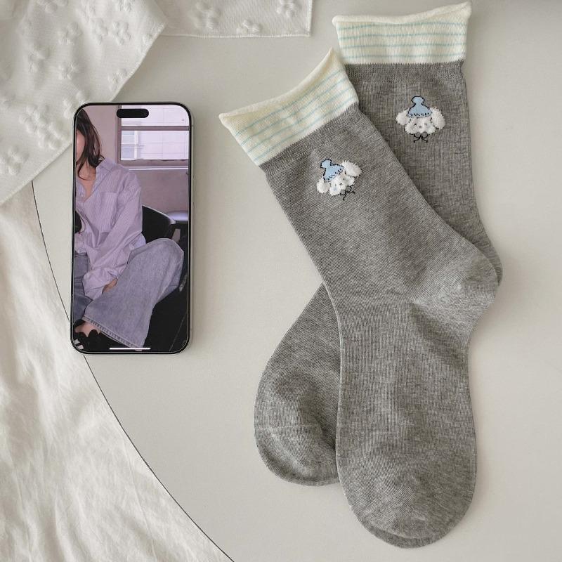 Cute Female Cartoon Plush Puppy Cotton Socks, Breathable and Comfortable Mid-calf Socks, Grey School-style Long Socks