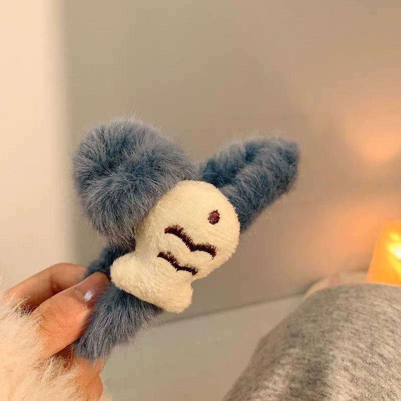 Korean Women s Autumn/Winter Blue Cartoon Fish Hair Clip Standard