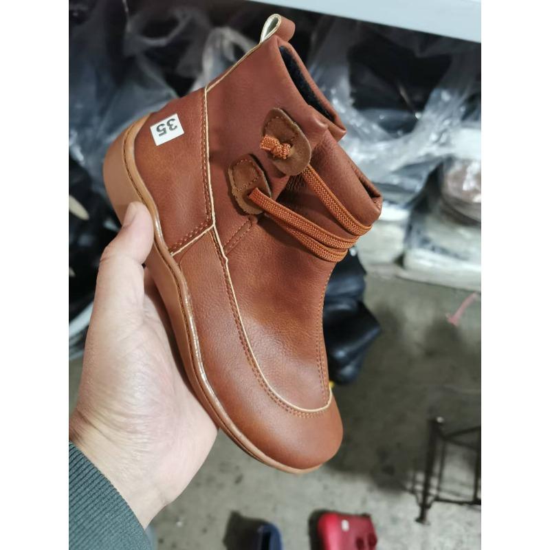 Außenhandel grenzüberschreitend große Damenschuhe neue europäische und amerikanische Martin-Stiefel sportliche Schnür-Kurzstiefel Damenstiefel